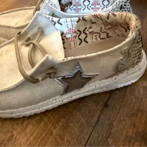 Hey Dude Wendy Shoes